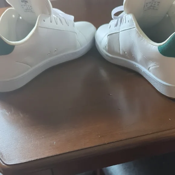 Etnies White and Green Sneakers Classic Skate Style - Picture 5 of 6